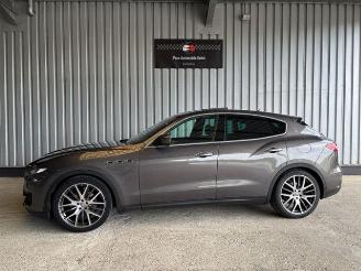 okazja samochody osobowe Maserati Levante GranSport Diesel Panorama / Luft 2016/10