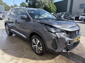 krockskadad bil auto Peugeot 3008 1.6 Hybrid 225 GT 2021/1