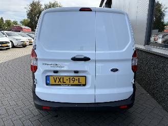 Ford Transit Courier Van 1.5 TDCI Trend Duratorq picture 19