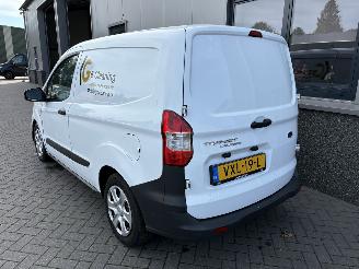 Ford Transit Courier Van 1.5 TDCI Trend Duratorq picture 22