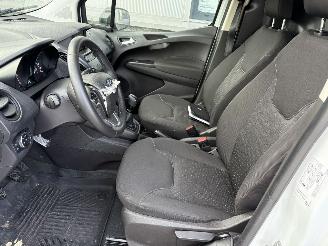 Ford Transit Courier Van 1.5 TDCI Trend Duratorq picture 26