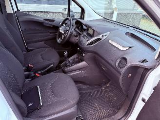 Ford Transit Courier Van 1.5 TDCI Trend Duratorq picture 34