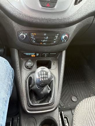 Ford Transit Courier Van 1.5 TDCI Trend Duratorq picture 28