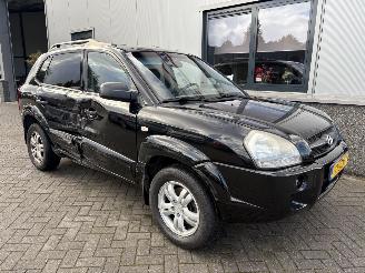 Unfallwagen Hyundai Tucson 2.0i Dynamic 2009/8
