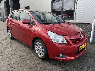 Schadeauto Toyota Verso 1.8 VVT-i Aspiration 7p Automaat 2011/10