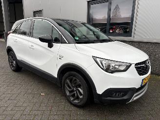 krockskadad bil auto Opel Crossland X 1.2 120 Jaar Edition 2019/6