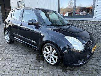 krockskadad bil auto Suzuki Swift 1.3 Exclusive 2007/6