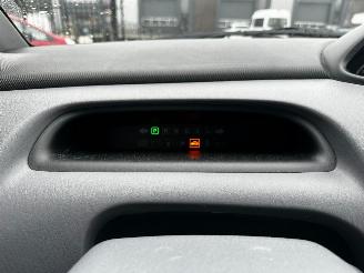 Hyundai Matrix 1.6i Active Joy Automaat picture 20