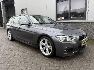 Voiture accidenté BMW 3-serie 320i M sport Touring Automaat 2016/2