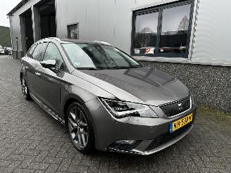 skadebil auto Seat Leon ST 1.0 EcoTSI Style Connect 2017/8