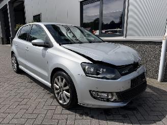 uszkodzony samochody osobowe Volkswagen Polo 1.4 TDI BlueMotion 2015/4