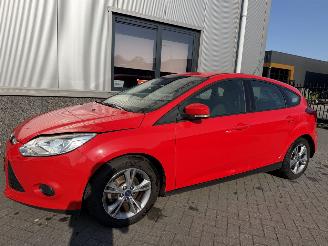 Ford Focus 1.0 EcoBoost picture 28