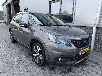 skadebil auto Peugeot 2008 1.2 PureTech GT-Line 2019/9