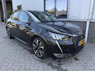 krockskadad bil auto Peugeot 208 1.2 PureTech GT 2020/12