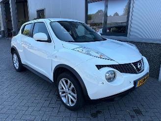 skadebil auto Nissan Juke 1.6 Acenta Automaat 2014/2