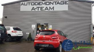 Coche siniestrado Renault Clio Clio IV (5R), Hatchback 5-drs, 2012 / 2021 0.9 Energy TCE 90 12V 2014/3