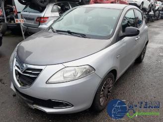 rozbiórka samochody osobowe Lancia Ypsilon Ypsilon (312), Hatchback, 2011 0.9 TwinAir 85 2011/6