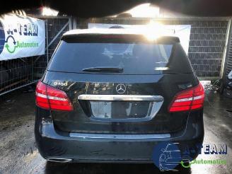 Mercedes B-klasse B (W246), Hatchback, 2011 / 2018 1.6 B-180 BlueEFFICIENCY Turbo 16V picture 2