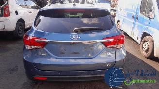 Vrakbiler auto Hyundai I-40 i40 CW (VFC), Combi, 2011 / 2019 1.6 GDI 16V 2012/6