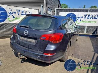 Autoverwertung Opel Astra Astra J Sports Tourer (PD8/PE8/PF8), Combi, 2010 / 2015 1.4 Turbo 16V 2012/3