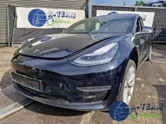 Tesla Model 3 Model 3, Sedan, 2017 Long Range 72kWh picture 3