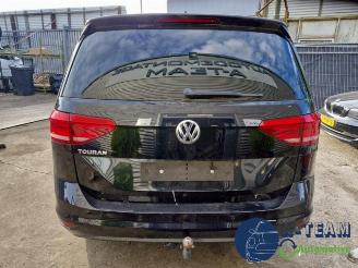 disassembly passenger cars Volkswagen Touran Touran (5T1), MPV, 2015 1.5 TSI 2019/5