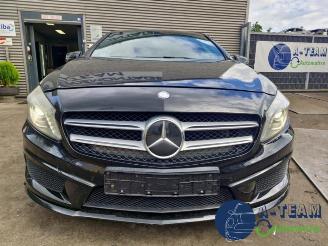 Mercedes A-klasse A (W176), Hatchback, 2012 / 2018 1.6 A-180 16V picture 2