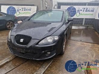 Coche siniestrado Seat Leon Leon (1P1), Hatchback 5-drs, 2005 / 2013 1.2 TSI 2011/7