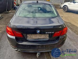 BMW 5-serie 5 serie (F10), Sedan, 2009 / 2016 530d 24V picture 15