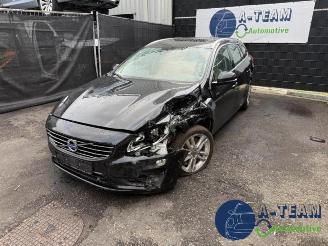 Volvo V-60 V60 I (FW/GW), Combi, 2010 / 2018 2.4 D6 20V Plug-in Hybrid AWD picture 3