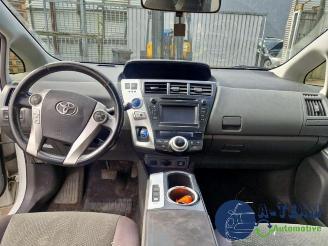 Toyota Prius Plus Prius Plus (ZVW4), MPV, 2011 1.8 Hybrid 16V picture 19