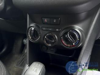 Peugeot 208 208 I (CA/CC/CK/CL), Hatchback, 2012 / 2019 1.2 Vti 12V PureTech 82 picture 18