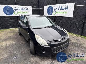 Vrakbiler auto Hyundai I-20 i20, Hatchback, 2008 / 2015 1.2i 16V 2008/12