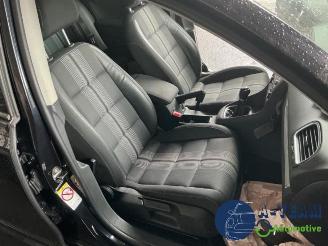 Volkswagen Golf Golf VI (5K1), Hatchback, 2008 / 2013 1.2 TSI BlueMotion picture 2