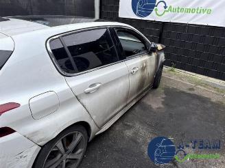 Peugeot 308 308 (L3/L8/LB/LH/LP), Hatchback 5-drs, 2013 / 2021 1.2 12V e-THP PureTech 130 picture 4