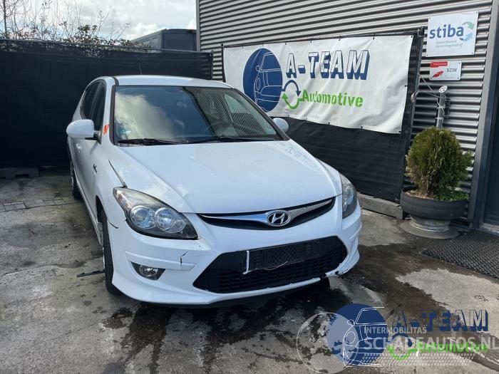 Hyundai I-30 i30 (GDHB5), Hatchback, 2011 1.4 16V