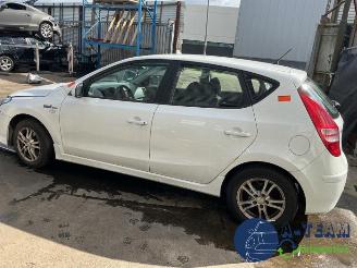 Hyundai I-30 i30 (GDHB5), Hatchback, 2011 1.4 16V picture 9