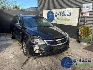 Autoverwertung Kia Cee d Cee'd Sporty Wagon (EDF), Combi, 2007 / 2012 1.4 16V 2010/1