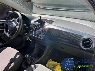 Volkswagen Up! Up! (121), Hatchback, 2011 1.0 12V 60 picture 18