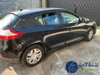 Purkuautot passenger cars Renault Mégane Megane III Berline (BZ), Hatchback 5-drs, 2008 / 2017 1.5 dCi 110 2012/6