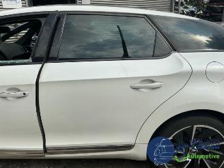 Citroën DS5 DS5 (KD/KF), Hatchback 5-drs, 2011 / 2015 1.6 16V THP 200 picture 13