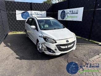 skadebil caravan Mazda 5  2013/7