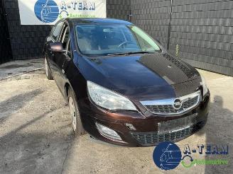 Opel Astra Astra J (PC6/PD6/PE6/PF6), Hatchback 5-drs, 2009 / 2015 1.4 16V ecoFLEX picture 3
