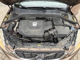 Volvo Xc-60 D5 no damage picture 8
