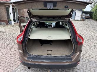 Volvo Xc-60 D5 no damage picture 7