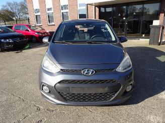 Vrakbiler auto Hyundai I-10 i10 (B5), Hatchback, 2013 / 2019 1.0 12V 2014/10