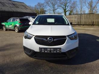 Uttjänta bilar auto Opel Crossland Crossland (X), SUV, 2017 1.2 Turbo 12V Euro 6 2017/10
