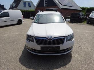 Purkuautot passenger cars Skoda Superb Superb Combi (3TAC/TAF), Combi, 2009 / 2015 1.6 TDI 2014/1
