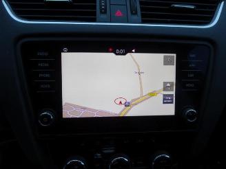 Skoda Octavia Octavia Combi (5EAC), Combi 5-drs, 2012 / 2020 1.6 TDI 16V picture 16