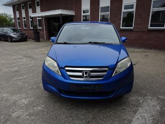 Vrakbiler auto Honda Fr-v FR-V (BE), MPV, 2004 / 2009 1.7 16V 2005/9